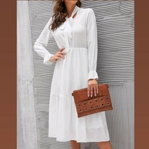 Tie Neck Flounce sleeve Dress